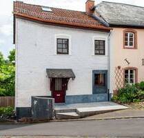 Wohnhaus in Mürlenbach - 4 Schlafzimmer - kleines & pflegeleichtes Grundstück