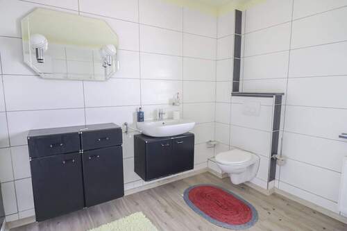 Badezimmer (OG) - 