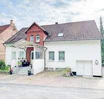 Stilvolle Wohnkultur: Modernisiertes Einfamilienhaus mit Charakter! - Extertal Bösingfeld