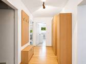 Flur - 2 Zimmer Etagenwohnung zum Kaufen in Landshut