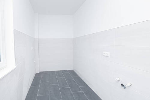 Badezimmer - Etagenwohnung mit 96,00 m² in Hemmoor zur Miete