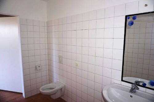 Hauptgebäude eine Wohnung EG (10) - 