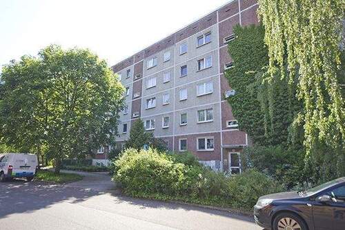 Ansicht vorn - 2 Zimmer Etagenwohnung zur Miete in Halle (Saale)