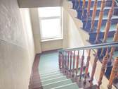 Treppenhaus - Etagenwohnung mit 65,00 m&sup2; in Halle zur Miete