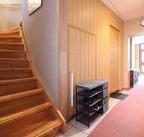 Charmantes Einfamilienhaus mit zusätzlicher Einnahmequelle durch Gewerbeeinheit - Calbe