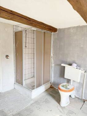 8 Raum - 