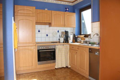 Küche Erdgeschoss - 7 Zimmer Mehrfamilienhaus, Wohnhaus zum Kaufen in Erndtebrück