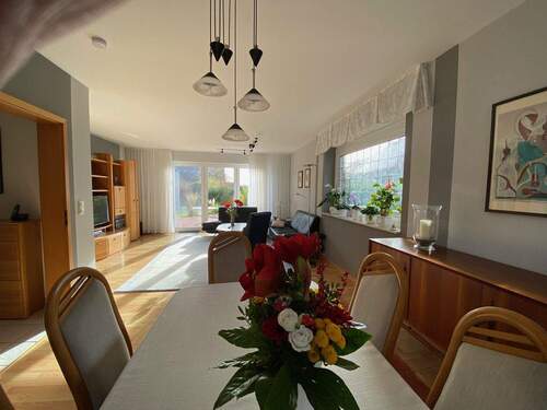 Wohnzimmer Sicht auf Garten - 