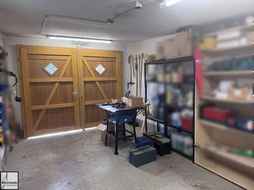ehemalige Garage, jetzt Werkstatt - 