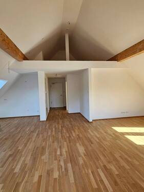 Wohnen 1 - 2 Zimmer Etagenwohnung in Herzogenaurach