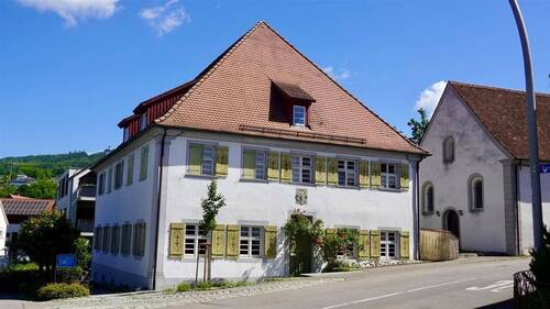 Außenansicht - Aufwendig modernisierte Etagenwohnung in historischem Ambiente