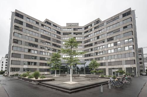 Regus_Lyoner Stern_5166_Frankfurt_Germany_Exterior - Privater Büroraum für 2 Personen in Regus Lyoner Stern