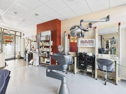 lovely - Gut situierter Friseursalon in Ortsmitte von Irrel.
