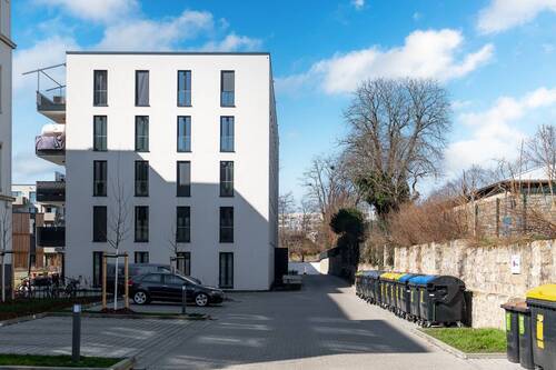 Ansicht Süd-Ost - 5 Zimmer Etagenwohnung in Dresden