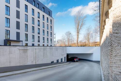 Einfahrt Tiefgarage - 