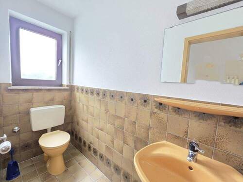 WC im Untergeschoss - 