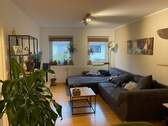 Wohnzimmer oben - 8 Zimmer Reihenmittelhaus zum Kaufen in Bremen
