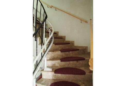 Treppe zum DG - 