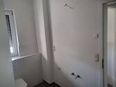 1000179055 - 
