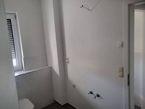 1000179055 - 