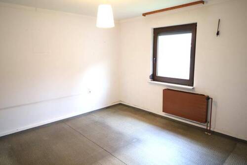 Essen - 6 Zimmer Einfamilienhaus in Albstadt