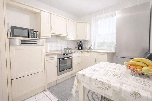 Küche - 4 Zimmer Etagenwohnung in Ahrensburg