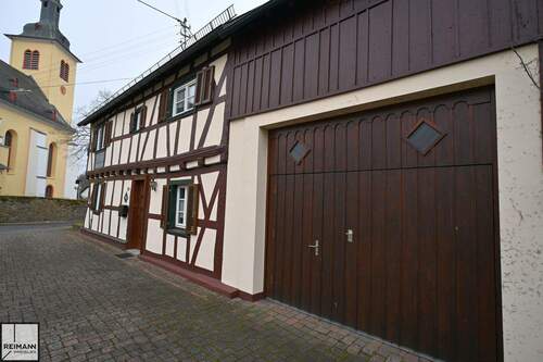 Außenansicht - 4 Zimmer Mehrfamilienhaus, Wohnhaus in Boppard