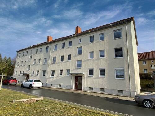 Außenansicht - Freie & gepflegte 3-Zimmer-Wohnung - Ihr neues Zuhause in Dorndorf-Steudnitz