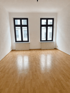 Zimmer - Etagenwohnung mit 122,80 m&sup2; in Leipzig zur Miete