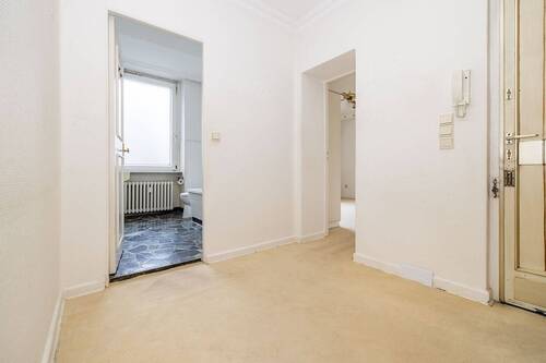 3 - 3 Zimmer Etagenwohnung in Berlin