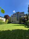 Gebäude hinten + Garten - 