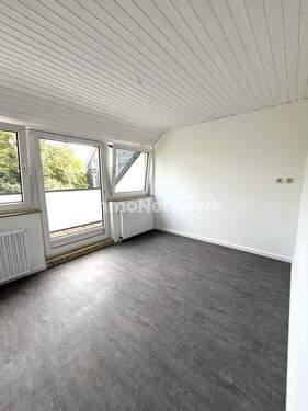 Zimmer DG links - 