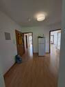 Flur - 2 Zimmer Etagenwohnung zur Miete in Überlingen
