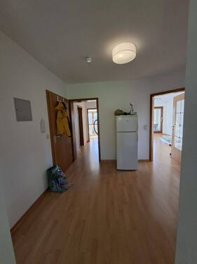 Flur - 2 Zimmer Etagenwohnung zur Miete in Überlingen