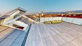 Dachterrasse mit Blick über Freiburg - 
