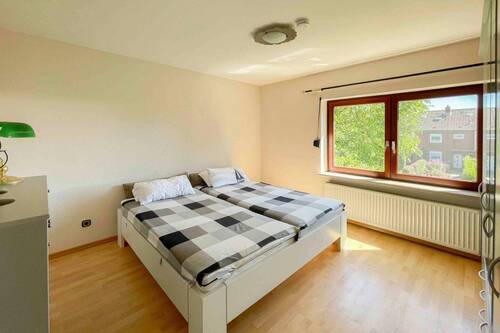 Schlafzimmer_1_OG - 