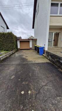 Garage - Mehrfamilienhaus, Wohnhaus mit 235,00 m&sup2; in Werbach zum Kaufen