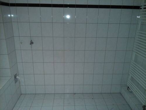 Badplatz für Geräte - 