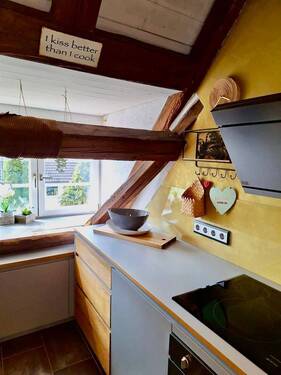 Neuwertige Einbauküche - 2 Zimmer Etagenwohnung in Markdorf