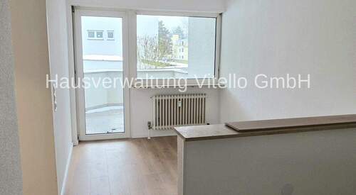 Bild 2 - Charmante 2 Zimmer Wohnung mit Balkon auf dem Rodenhof zu vermieten