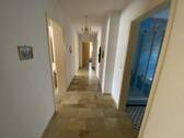Flur Wohnung EG - 
