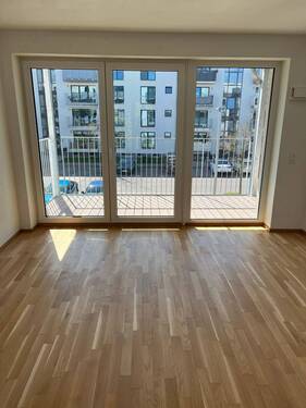 Wohnzimmer - 3 Zimmer Etagenwohnung zur Miete in Schweinfurt