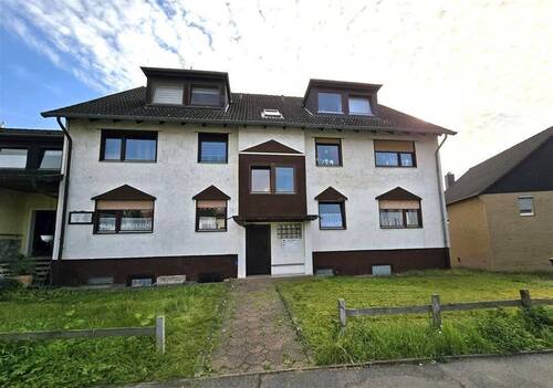 Außenansicht - Schöne 3-Zimmer-Wohnung mit Balkon in ruhiger Lage