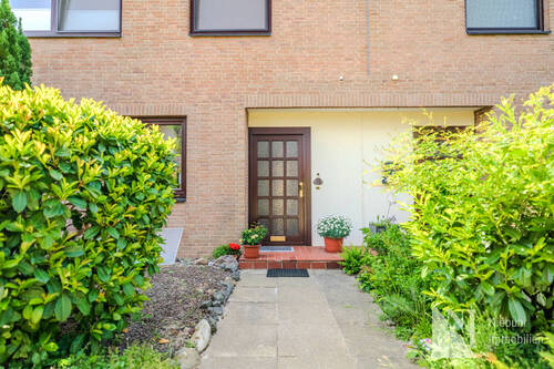 Eingangsbereich - 4 Zimmer Reihenendhaus zum Kaufen in Lüneburg