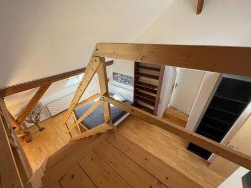 Blick vom Schlafbereich nach unten.jpg - 