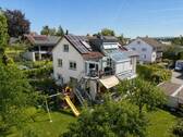 Außenansicht - Wohnhaus in bevorzugter Lage nahe Schulzentrum