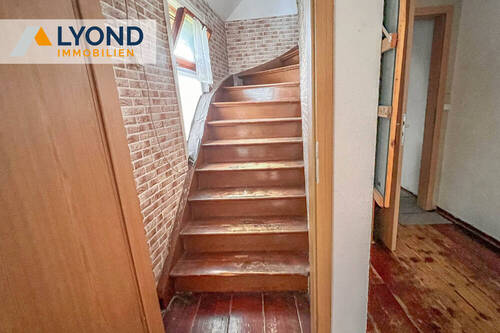 Treppe zum DG - 