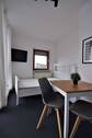 Zimmer 2 - 2 Zimmer Etagenwohnung zur Miete in Rostock