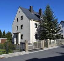 Kompakter Alleskönnen: Mehrparteienhaus für Großfamilie oder als Investition - Zell