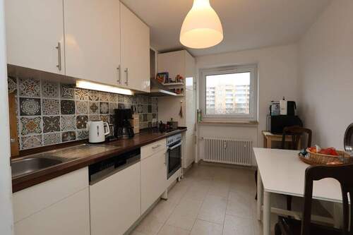 Kochen - Etagenwohnung mit 78,10 m&sup2; in München zur Miete